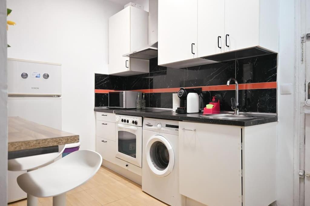 Agradable Apartamento Temporal De 1 Dormitorio En Madrid Pez30 아파트 외부 사진